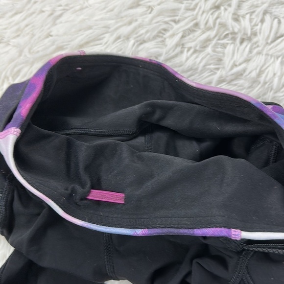 Lululemon Toasty Tech Tight II Black / Blooming Pixie Multi - Picture 5 of 6